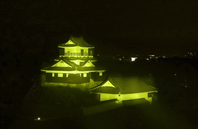 浜松城ライトアップコロナ警戒2